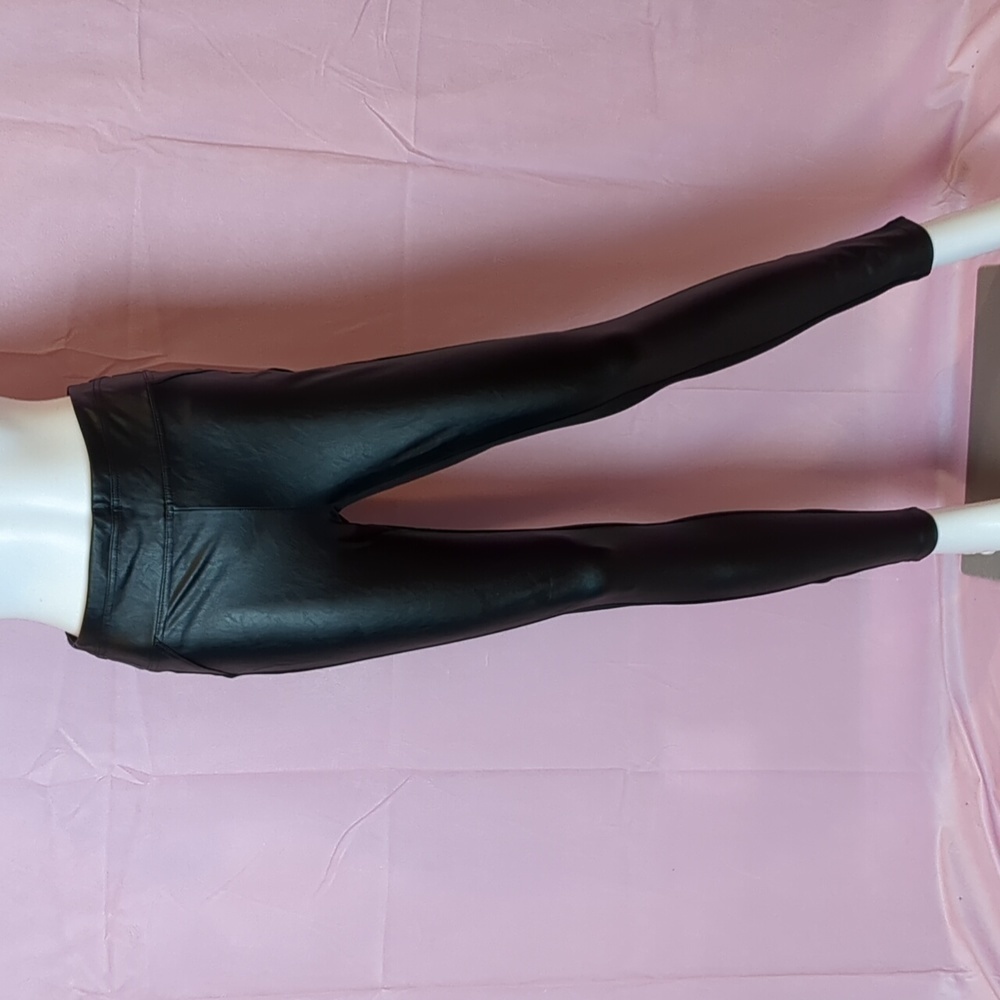 Fashion Nova Can't Make Up My Mind Black Faux Leather Leggings size Small